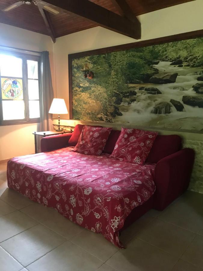 Presbytere De Cassagnes Holiday home Cassagnes (Lot)